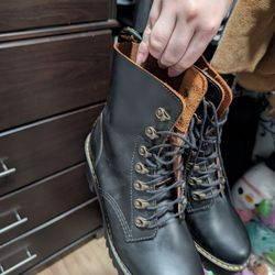 Doc Martens Size 10