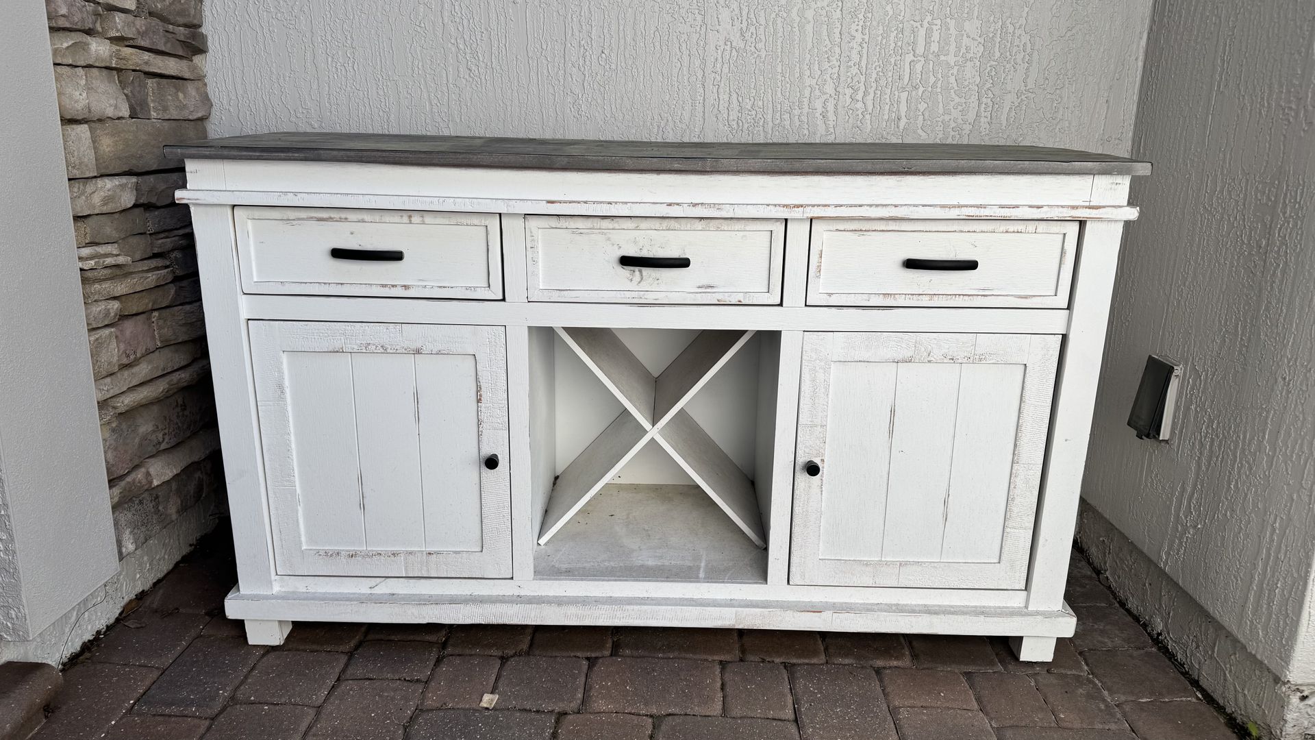 Free cabinet - all yours to pickup