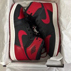 Nike Air Jordan 1 1985 Bred Banned 2025 Size 10