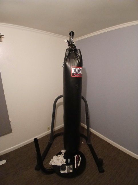 Heavy Bag/Punching Bag With Stand