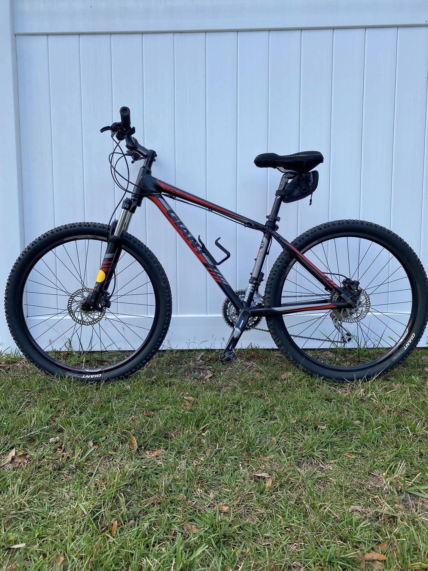 Giant Talon 27.5”