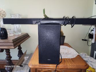 Samsung Soundbar And Woofer