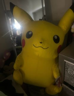 Lots of stuffs 😊 check my  page 🤑🫶🤝 not free