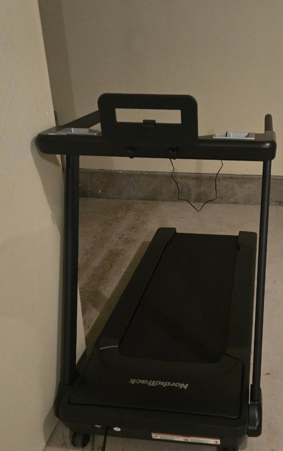 NordicTrack T Series 5 Treadmill