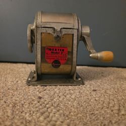 Pencil sharpener