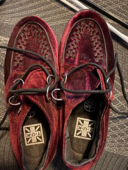 Tuk shoes