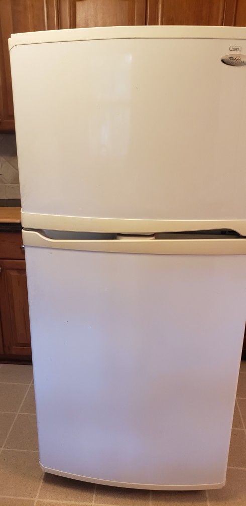 Whirlpool Refrigerator