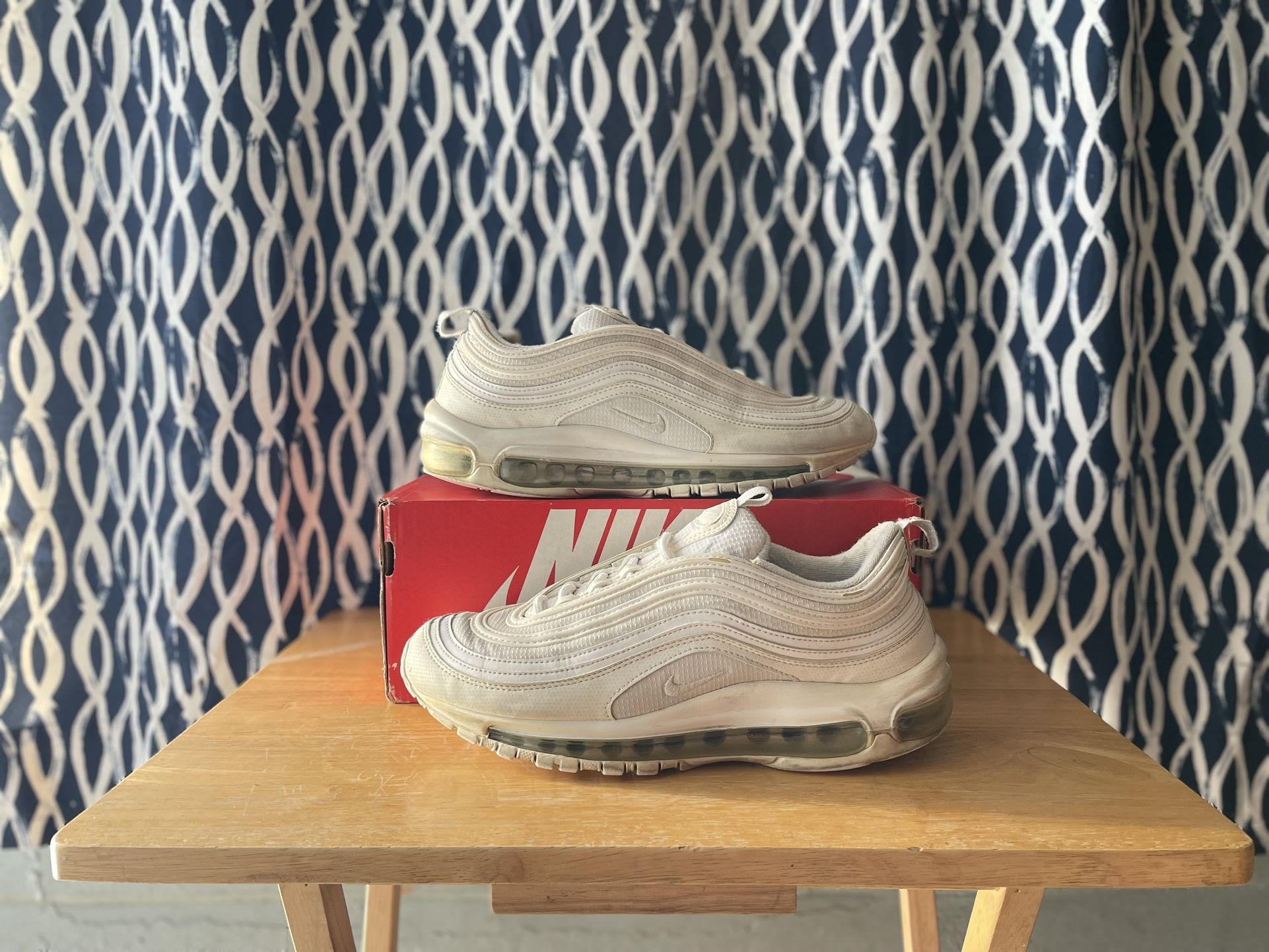 2017 Nike Air Max 97 Triple White (size 7)