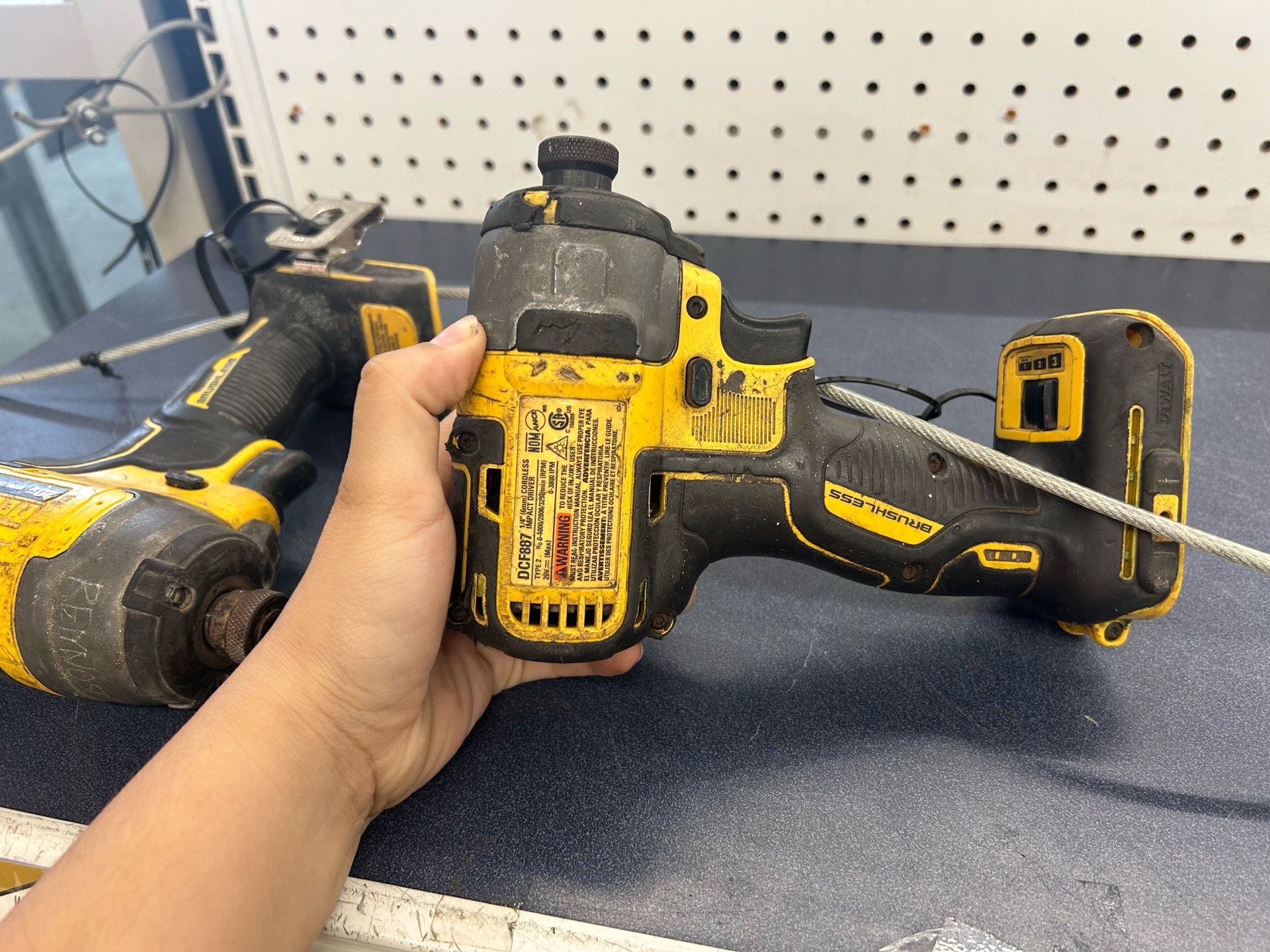 Impact drill DeWalt