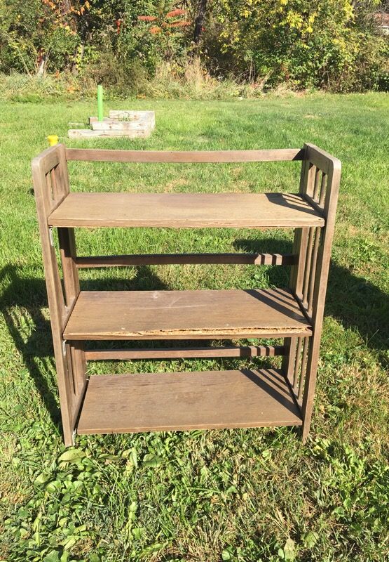 Folding shelves 2