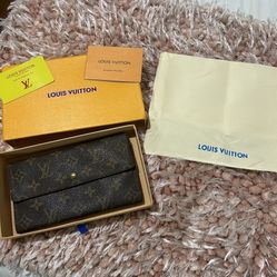 3 Carteras ($55 Each)