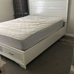 Queen Bed Frame And Mattress 