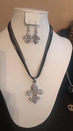 Collar gargantita $10