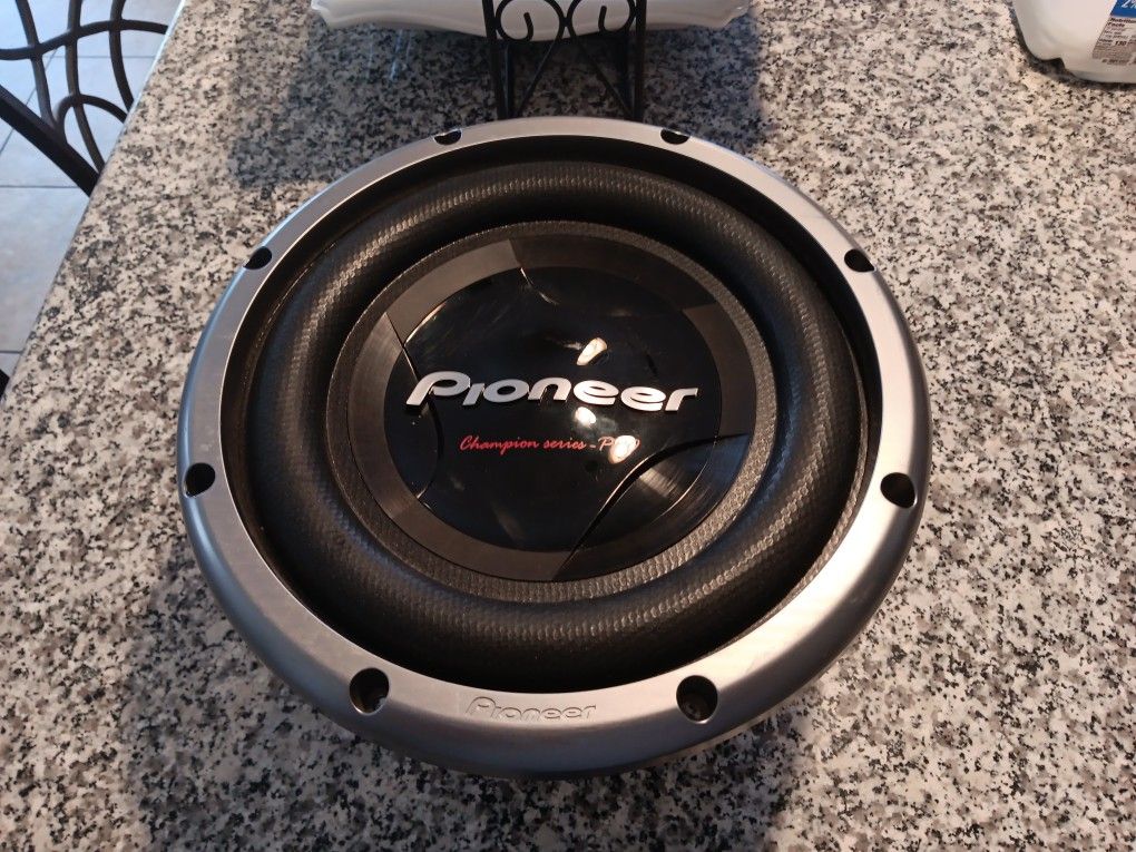 Pioneer Champion Series Pro 12 Inch Subwoofer