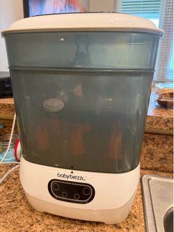 Baby Brezza Bottle Sterilizer and Dryer Advanced