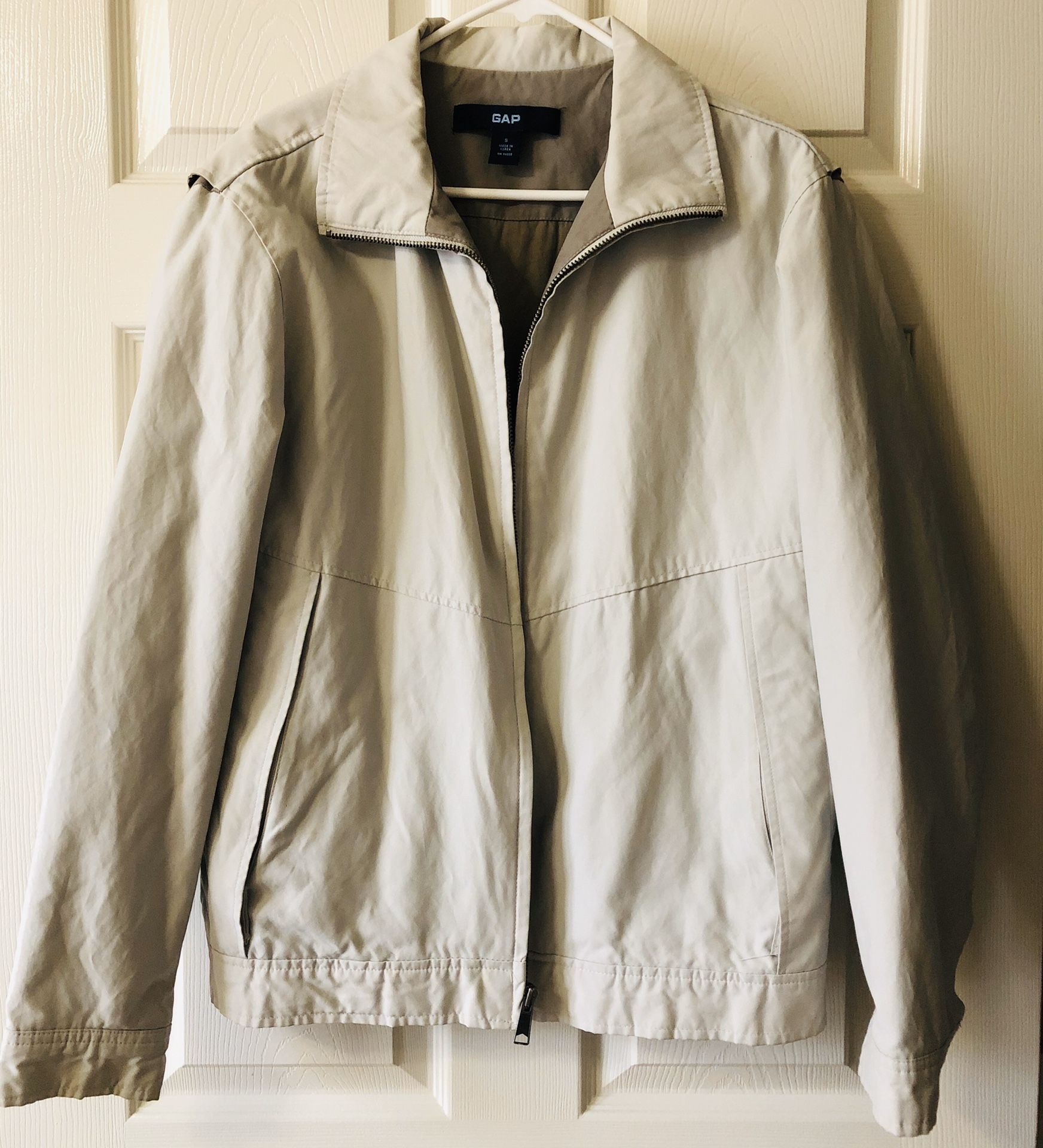 Men’s Gap Jacket