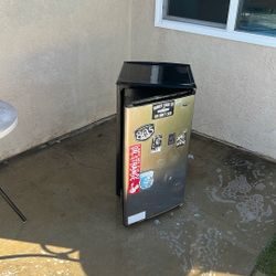 Mini Fridge