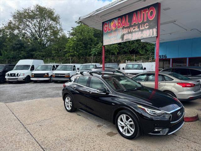 2017 INFINITI QX30