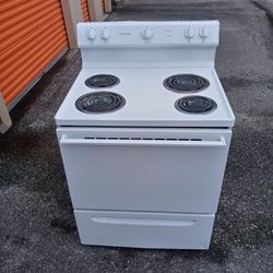 Frigidaire Stove