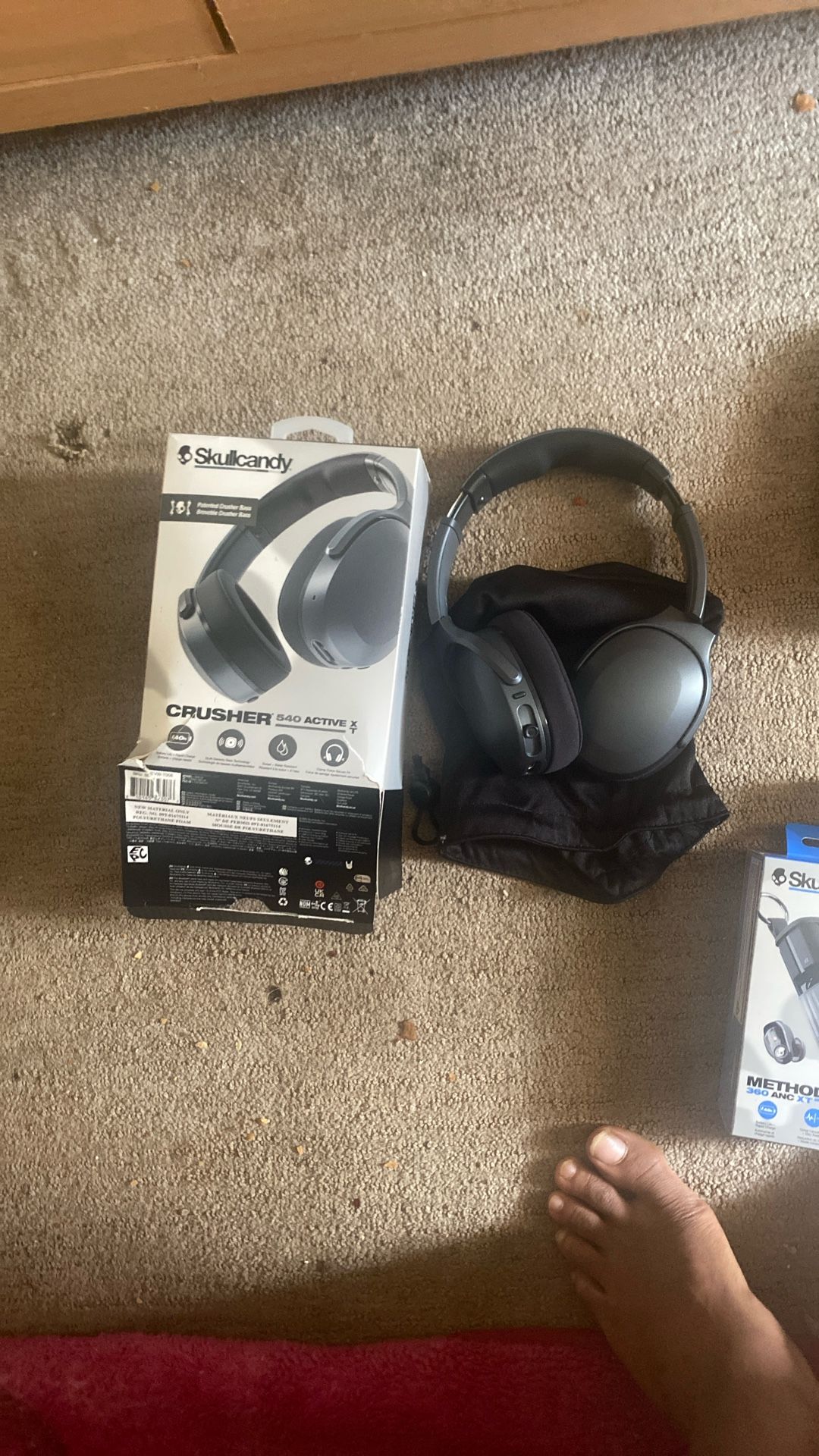 Skullcandy headphones