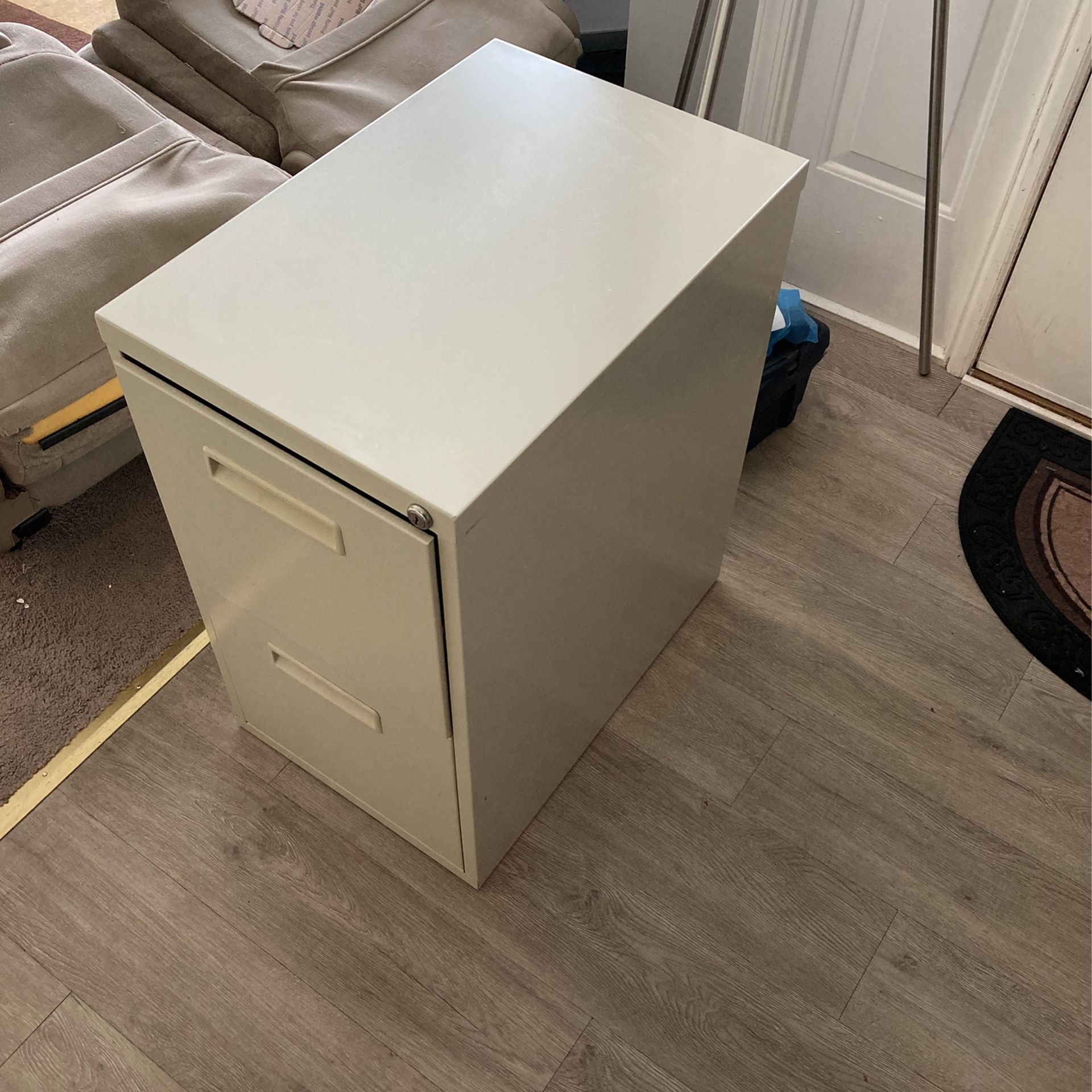 File cabinet
