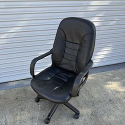 OFFICE DESK CHAIR