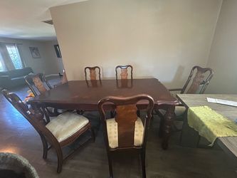 Dining table used