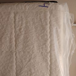 King Mattress and Box Springs