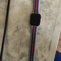 Apple Watch Series 6 44MM Aluminum 