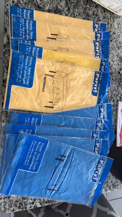 Plastic Rectangle Table Covers 54x108 in – Lot of 10