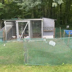 Nice Large Chicken Coop With Extra
