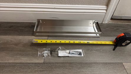 Floating shelf