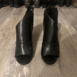 New Shoes! Size 8  And  8.5