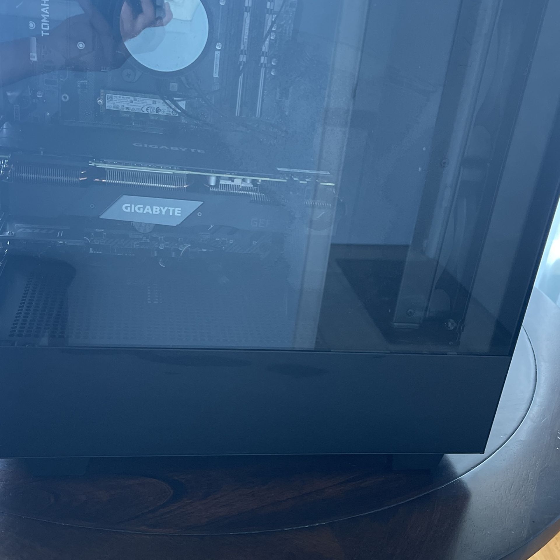 Gaming Pc Specs In Description