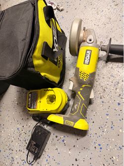 Ryobi Grinder w bag and charger NO BATTERY