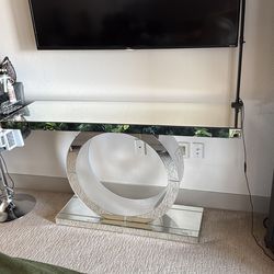 5 ft wide mirror table