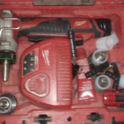 M12 Milwaukee Cordless Propex Expansion Tool Kit