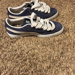 Pumas Suede 