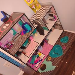 LOL Doll House 