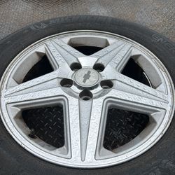 FULL SET 17IN RIMS OF CHEVY IMPALA FOR SELL 