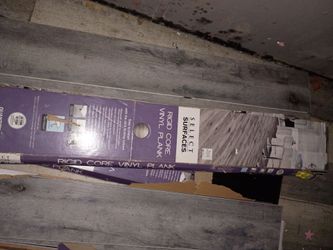 Vinyl flooring 3 boxes (50.19 total square footage)