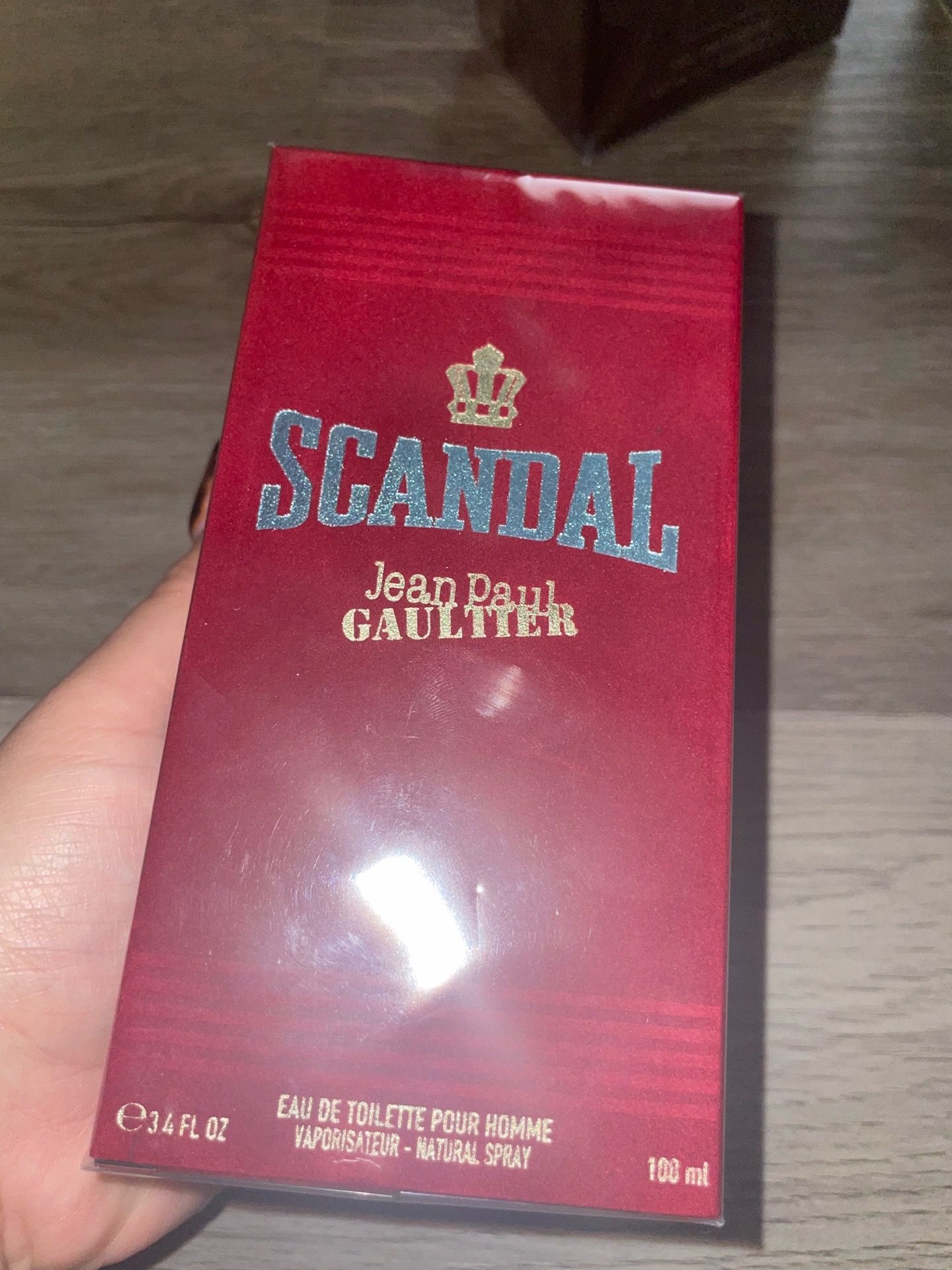 Men’s cologne