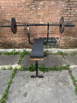 Weight Bench w/ 45lb plates & Olympic Bar