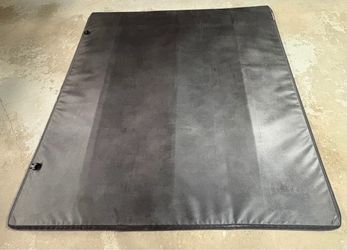 F-150 Gator SFX Tri-Fold Tonneau Cover