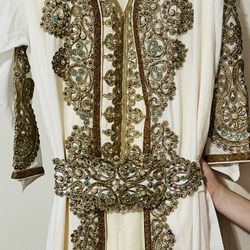 Middle Eastern  Gold Abaya