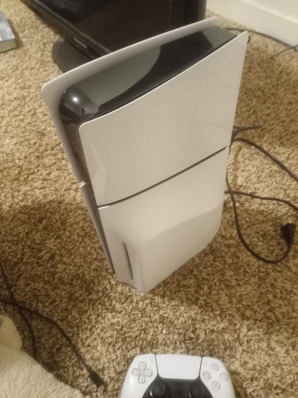 Play Station 5 Still New For Sale 350 