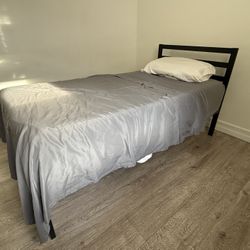 Twin Size Bed Frame And Mattress 