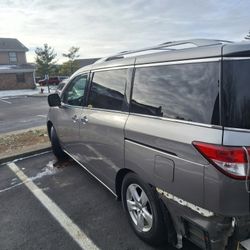 2011 Nissan Quest