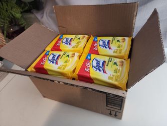 Lysol Disinfecting Wipes To-Go Pack,  Lemon Scent (14 packs)