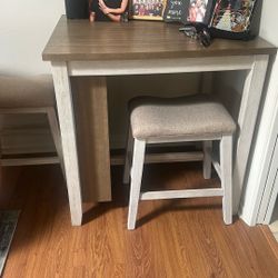 Bar Table Set With 2 Bar Stools